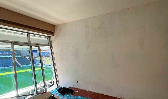 Davayı kazanan Acun Ilıcalı'nın locası tahrip edildi