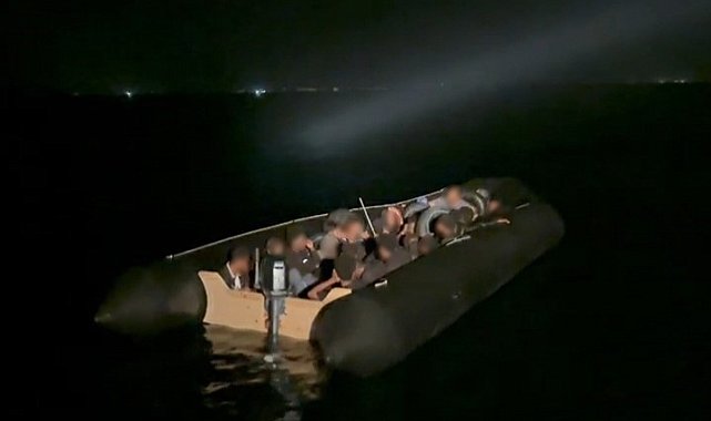 Didim'de 31 düzensiz göçmen kurtarıldı