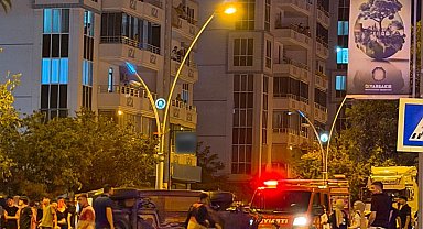 Diyarbakır'da otomobiller çarpıştı: 3 yaralı