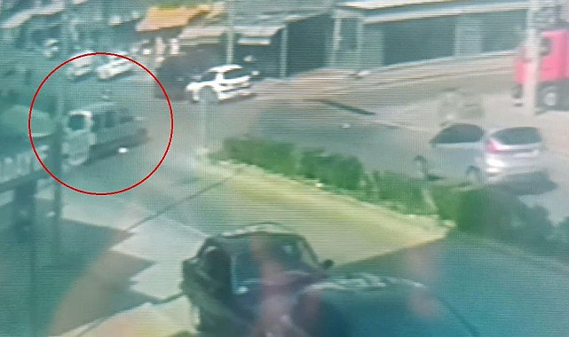 Dönüş için geniş manevra aldı, kaza kaçınılmaz oldu