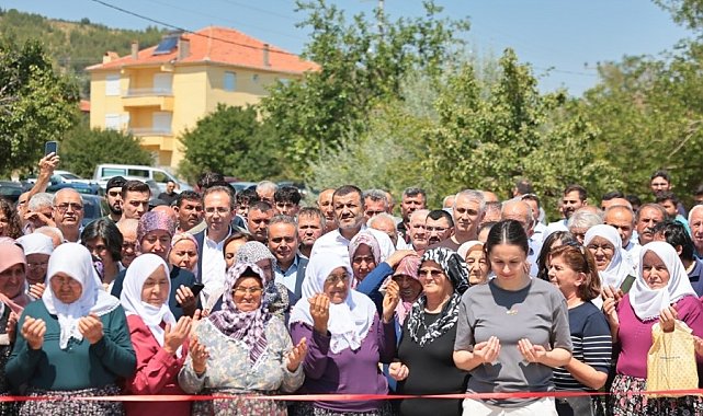 Dört ilçeyi birbirine bağlayan yol yıllar sonra asfalta kavuştu