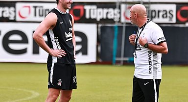 Dusan Vlahovic, Beşiktaş ile ilk antrenmanına çıktı
