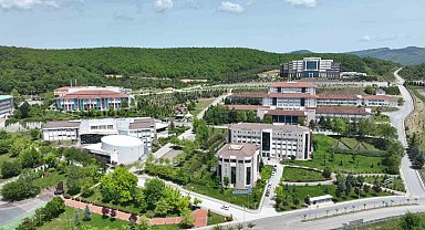 Düzce Üniversitesi Rektörü tekrar Nedim Sözbir oldu