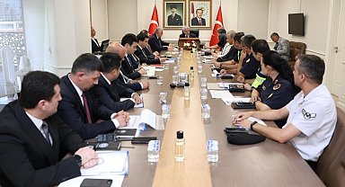 Düzce'de okul bahçe görevlileri için güvenlik toplantısı