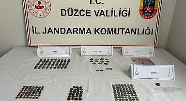 Düzce'de tarihi eser operasyonu 196 sikke ele geçirildi