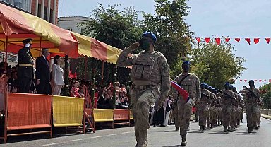 Edirne'de 104 yıllık zaferin gururu Mehmetçikle yeniden yaşandı