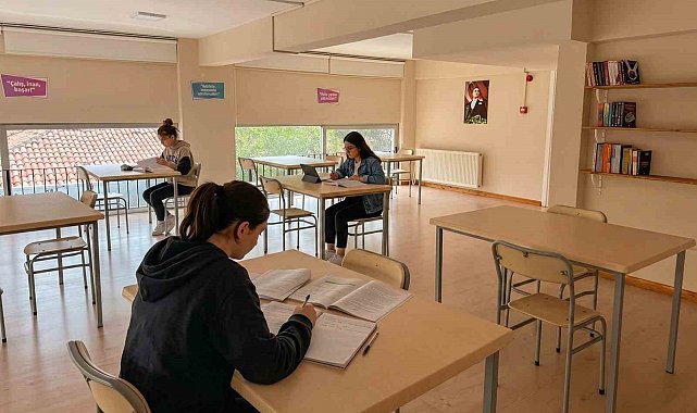 Efeler Belediyesi yüzde 50 indirim imkanıyla misafirlerini ağırlıyor