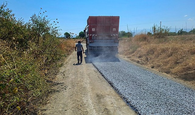 Efeler'den üreticilere yol desteği