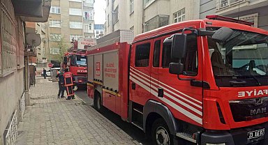 Elazığ'da çatı yangını ihbarı ekipleri alarma geçirdi