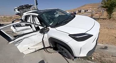Elazığ'da tırla otomobil çarpıştı: 4 yaralı