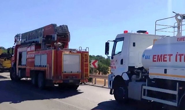 Emet'te biçerdöver yangını büyümeden söndürüldü