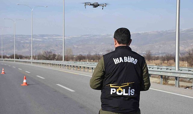 Erzincan'da drone destekli trafik denetimi