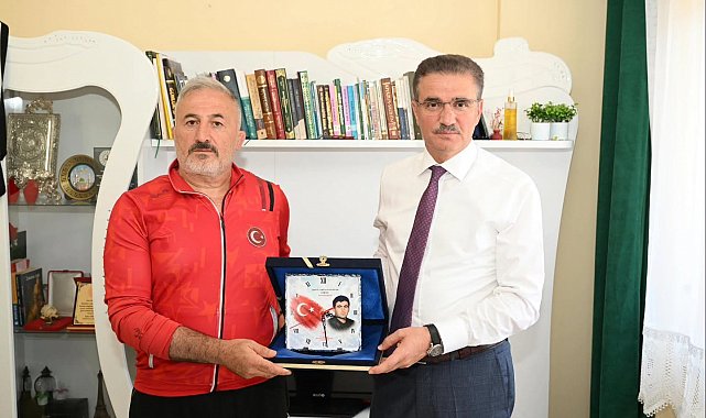 Erzurum Valisi Aydın Baruş'tan İspir'de anlamlı ziyaret: Şehit ailesi ve gaziye vefa