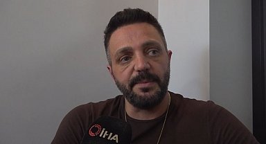 Esenyurt'ta boşanma aşamasındaki karısına hakaret eden şahıs, avukatıyla açıklama yaptı