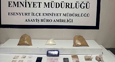 Esenyurt'ta düzenlenen operasyonda 7,5 kilo uyuşturucu geçirildi