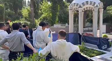 Eski Bakan Arif Ahmet Denizolgun'un fethi kabir işlemi tamamlandı