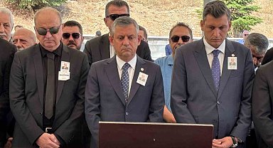 Eski CHP Kocaeli Milletvekili Selvi son yolculuğuna uğurlandı