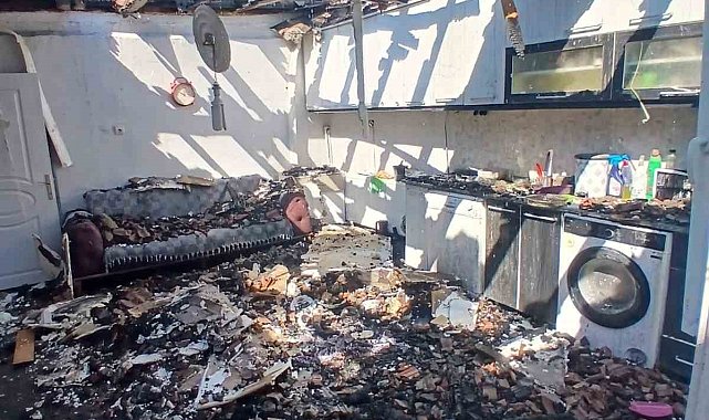 Eskişehir'de müstakil ev çıkan yangında küle döndü