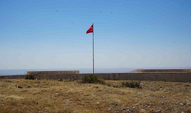 Evliyafakı köyü 105 yıldır şehitlerle birlikte yaşıyor