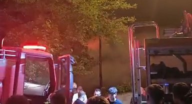 Eynesil'de gece yangını: Ev kullanılamaz hale geldi