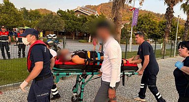 Fethiye'de ticari yatta yaralanan vatandaşa tıbbi tahliye