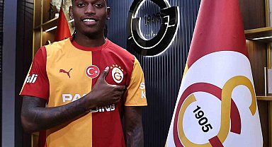 Galatasaray, Leao ile 4 yıllık sözleşme imzaladı