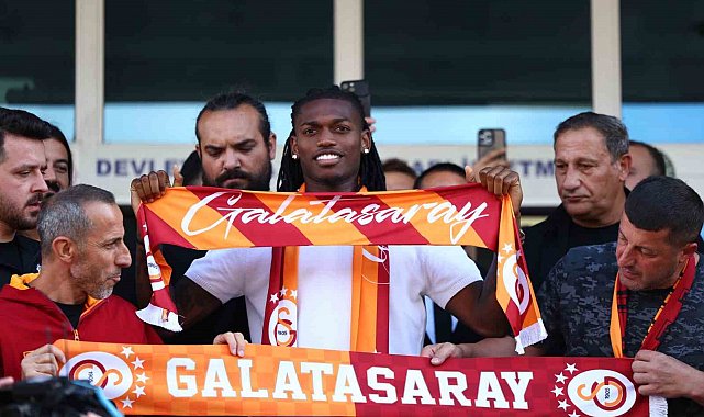 Galatasaray'ın yeni transferi Rafael Leao İstanbul'da