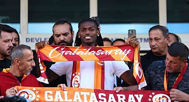 Galatasaray'ın yeni transferi Rafael Leao İstanbul'da