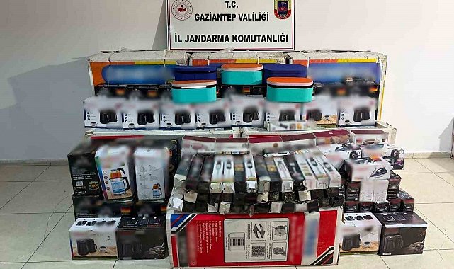 Gaziantep'te 1,3 milyon TL değerinde kaçak malzeme ele geçirildi