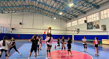 Germencik'te yaz spor kursları tüm heyecanıyla devam ediyor