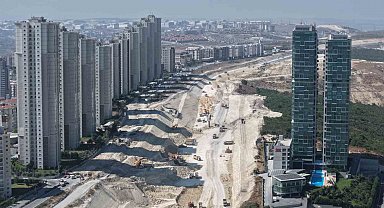 Gökdelenler arasında yüzlerce iş makinesi İstanbul'a nefes aldıracak yol için çalışıyor
