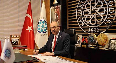 Gülsoy: "30 Ağustos, Türk milletinin eğilmez başının, bükülmez bileğinin simgesidir"
