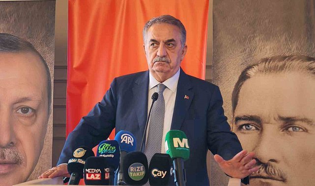 Hayati Yazıcı: "Türkiye ayağındaki prangaları söküp atarak gücüne güç katacak"