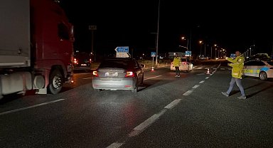 Heyelandan kapanan Erzincan-Sivas kara yolu yeniden ulaşıma açıldı
