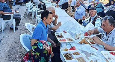 Hisarcık Şeyhçakır köyünde geleneksel hayır yemeği düzenlendi