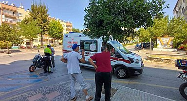 İki motosiklet kafa kafaya çarpıştı: 2 yaralı