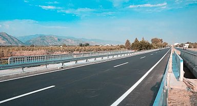 İncirliova'da ulaşımı kolaylaştıracak köprü hizmete açıldı