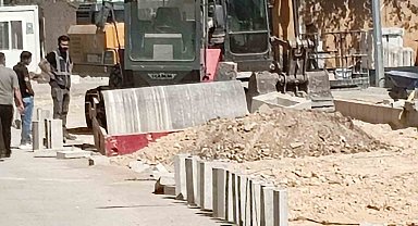 İnşaat işçisi silindirin çarpması sonucu yaralandı
