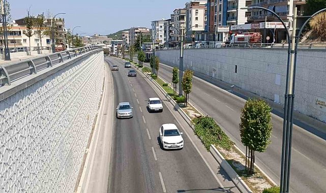 İzmir'de temmuz ayında trafiğe 12 bin 138 yeni araç katıldı