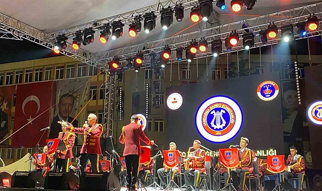 Jandarma Genel Komutanlığı Bandosu Afyonkarahisar'da sahne aldı