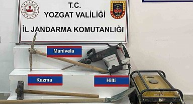 Kaçak kazı yapan 4 kişi yakalandı