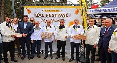 Kahramanmaraş'ta ilk kez bal festivali: 1 kilogram bal yiyen yarışmacı birinci oldu