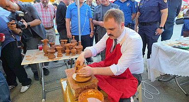 Karacasu'da protokolden çömlek şov