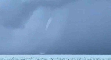 Karadeniz açıklarında hortum oluştu