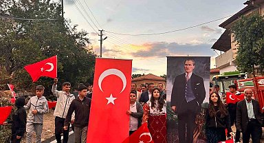 Kayabelen'de Büyük Taarruz'un 104'ncü yıl dönümüne özel zafer gecesi