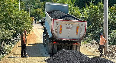 Kaynaşlı'da heyelan bölgesindeki yol yenilendi
