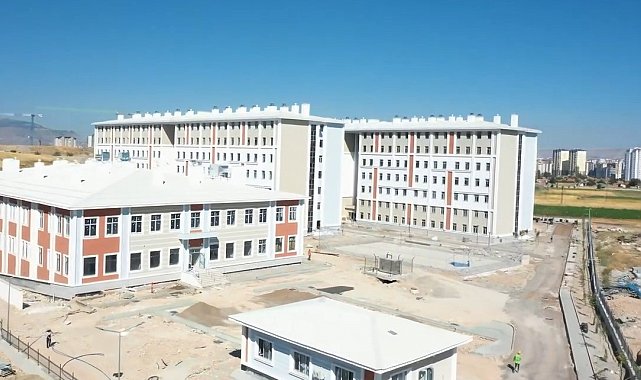 Kayseri'de 3 bin kişilik öğrenci yurdu inşaatı tamamlandı