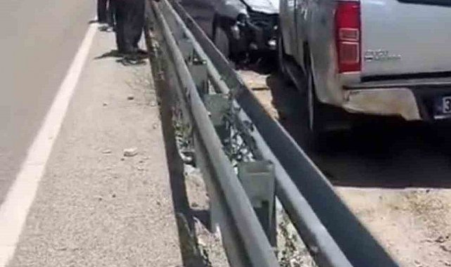 Kayseri'de otomobil ile kamyonet kafa kafaya çarpıştı: 1 ölü