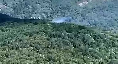 Kazdağları'nda yıldırım kaynaklı orman yangınına havadan ve karadan müdahale ediliyor
