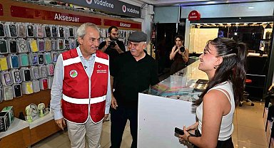Kepez'in dört bir yanında "Temizlik Kirletmemektir" kampanyası